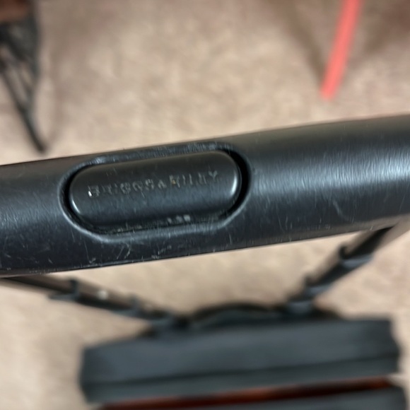 Briggs and Riley - Picture 4 of 16